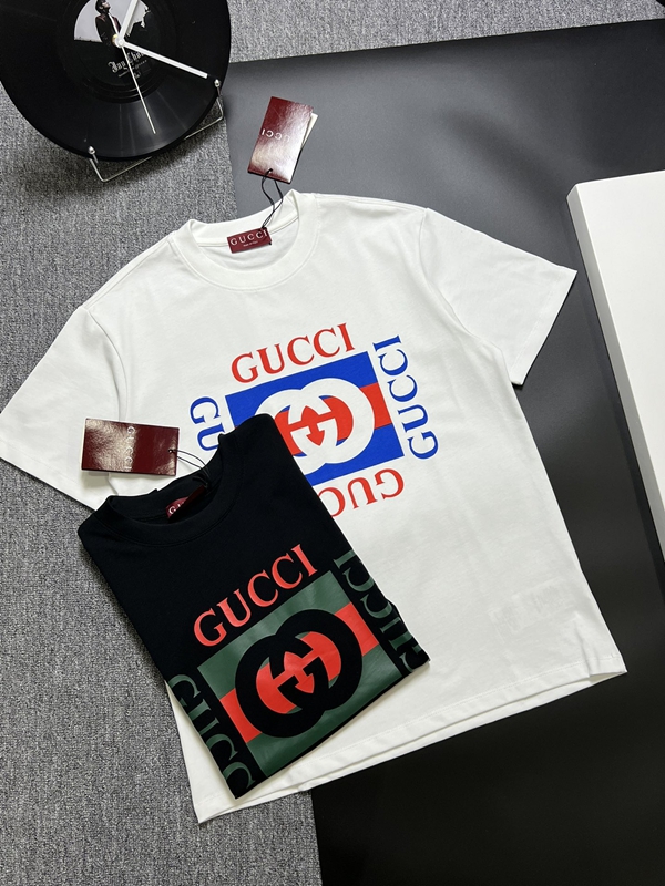 ブランドTシャツ正面デザイン